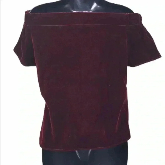ASOS Velvet Off Shoulder Blouse Size 0–C1 - Picture 2 of 7